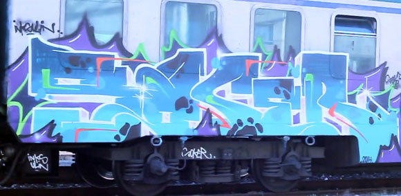 soker_graffiti_train_italy