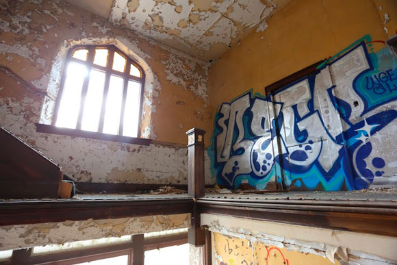 begr_fire_at_will_mtn_graffiti_19