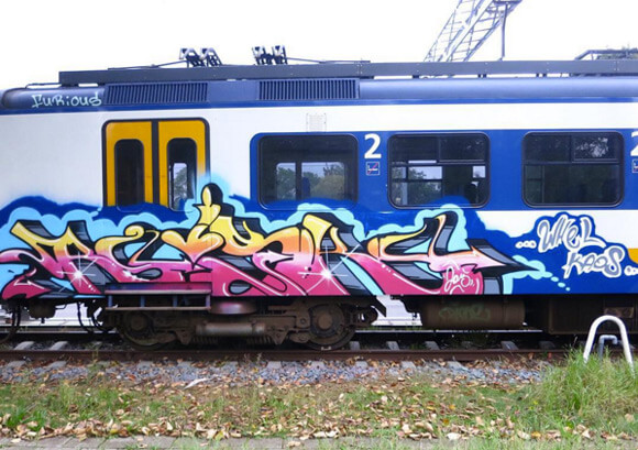 risk_tributes_graffiti_mtn_spraydaily