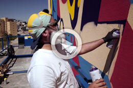 AKACORLEONE, FELIPE PANTONE Y ANDRÉ DA LOBA X «MURO»