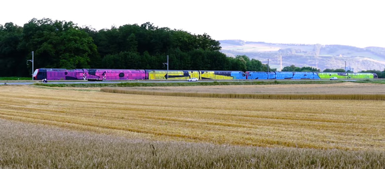 KCBR Wholetrain graffiti piece on a Swiss commuter train